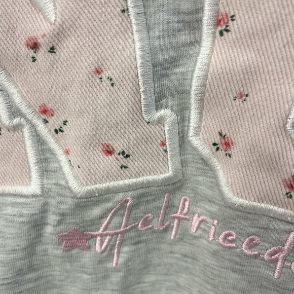 Aelfric Eden Flower Embroidery Number Tee Gray XS - Picture 4 of 5